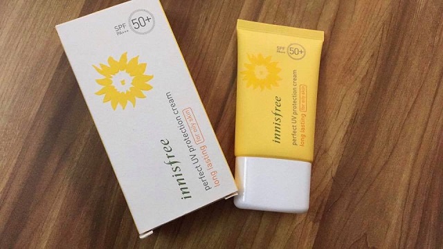 Kem chống nắng Innisfree Perfect UV Protection Cream Long Lasting/For Oily Skin