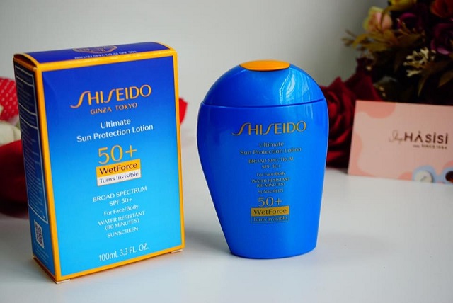 Kem chống nắng Shiseido Ultimate Sun Protection Lotion Wetforce SPF50+