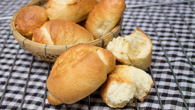 Bánh mì được làm bằng nồi chiên không dầu giòn ngon